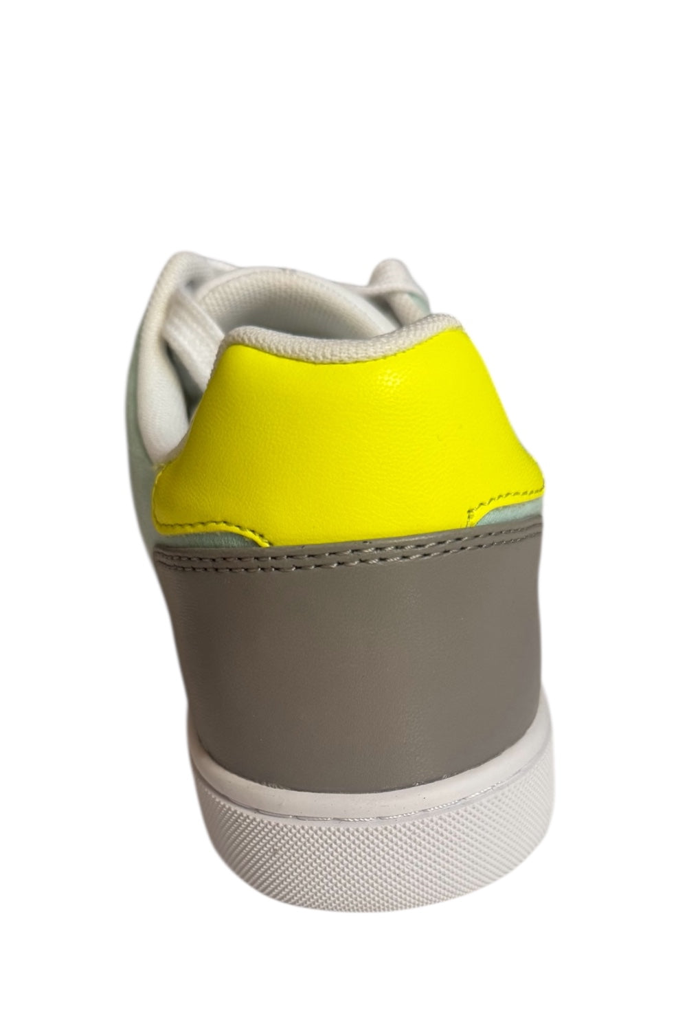 GUESS Damen Sneakers „Julien“ in Weiß – Neu