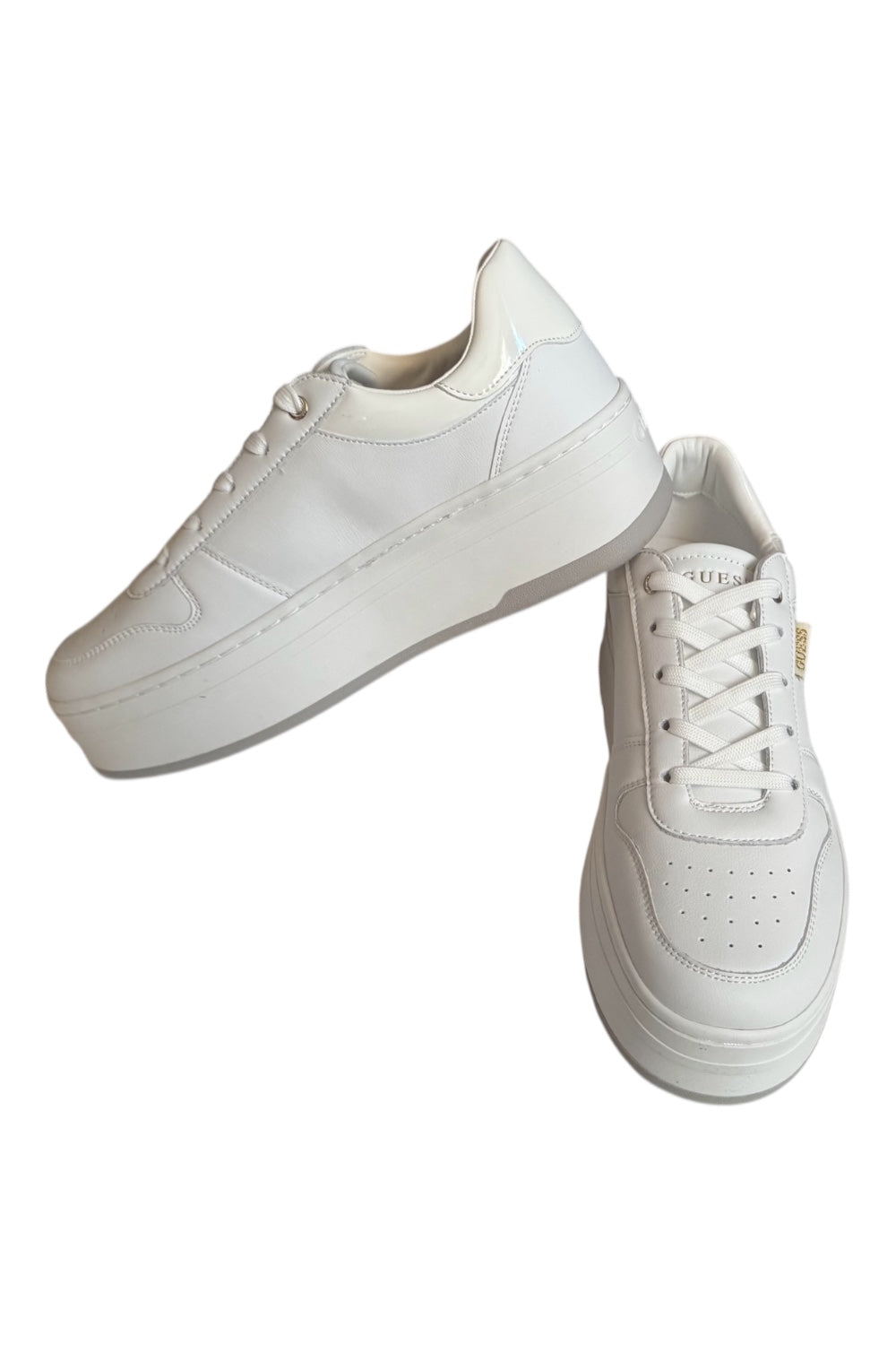 GUESS Damen Sneakers in Weiß – Neu